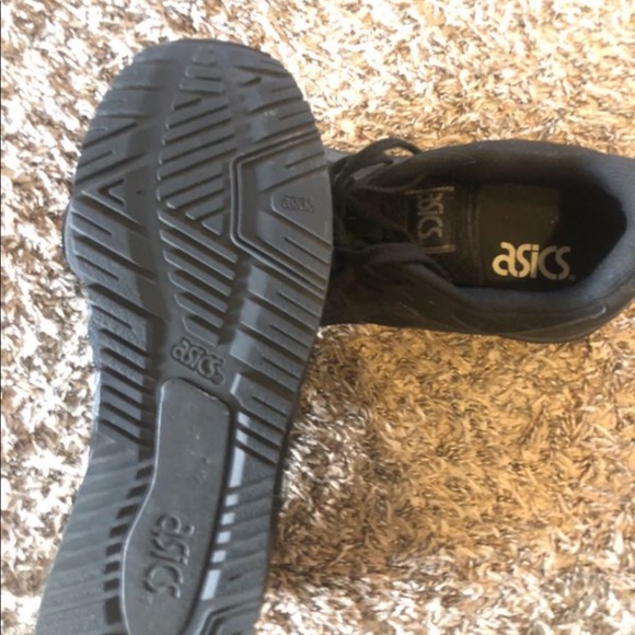 ASIC - Picture 2 of 3